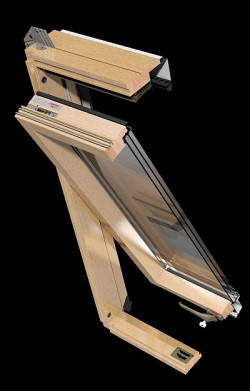 Całość uzupełnia elegancka i estetyczna konstrukcja oparta na klejonym drewnie sosnowym