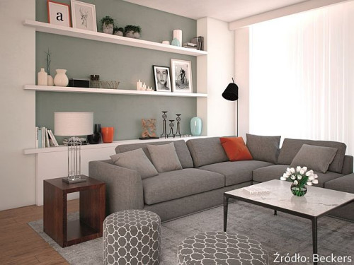 Ponadczasowe szarości na ścianach to z kolei skuteczny sposób, by podkreślić reprezentatywny charakter salonu