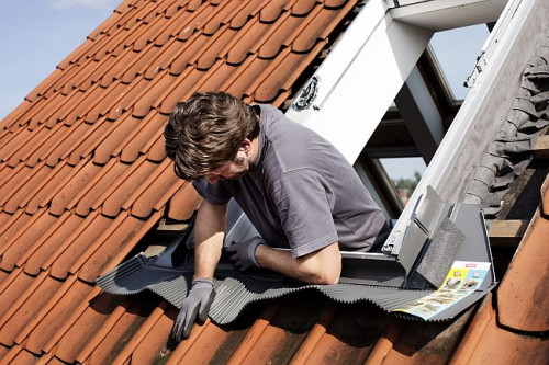 Wymiana okien ważnym elementem kompleksowej modernizacji budynków i strategii walki ze smogiem