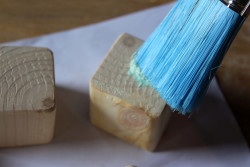 Zrób to sam. Bosch radzi jak zrobić klocki? Prezenta dla dziecka