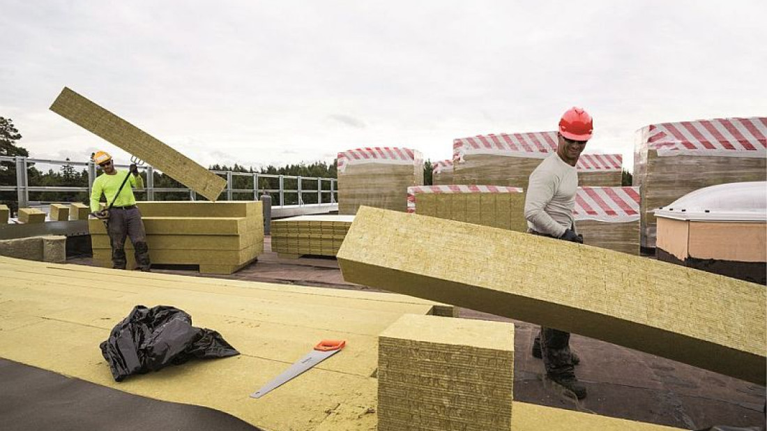Paroc przedstawia nowy system izolacji do dachów płaskich PAROC PROOF
