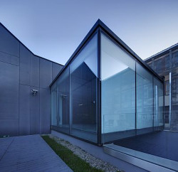 MOCAK to miejsce styku przedstawicieli rozmaitych dziedzin kultury