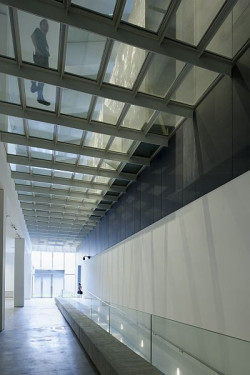 Budynek MOCAKu to triumf nowoczesnej myśli technologicznej