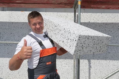 Straty energii w około 50% spowodowane są przenikaniem ciepła przez niezabezpieczone termicznie ściany