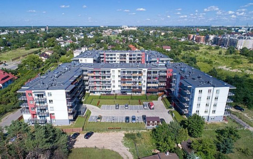 Wokół osiedla jest wiele terenów zielonych