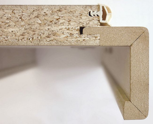 Drewniane drzwi wewnętrzne firmy Hörmann mają wzmocnioną ramę płyty drzwiowej oraz bardzo wytrzymałą konstrukcję ościeżnicy