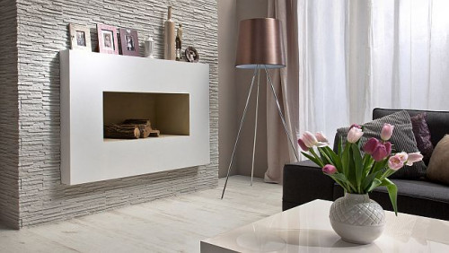 Jej drobna, niemalże ażurowa, struktura jest kwintesencją pojęcia romantyzmu