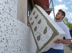 Na polskim rynku dostępny jest szeroki wybór wszelkiego rodzaju materiałów dociepleniowych