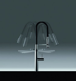 Opatentowana funkcjonalność KWC, czyli giętki wąż, który daje się łatwo wyginać we wszystkich kierunkach