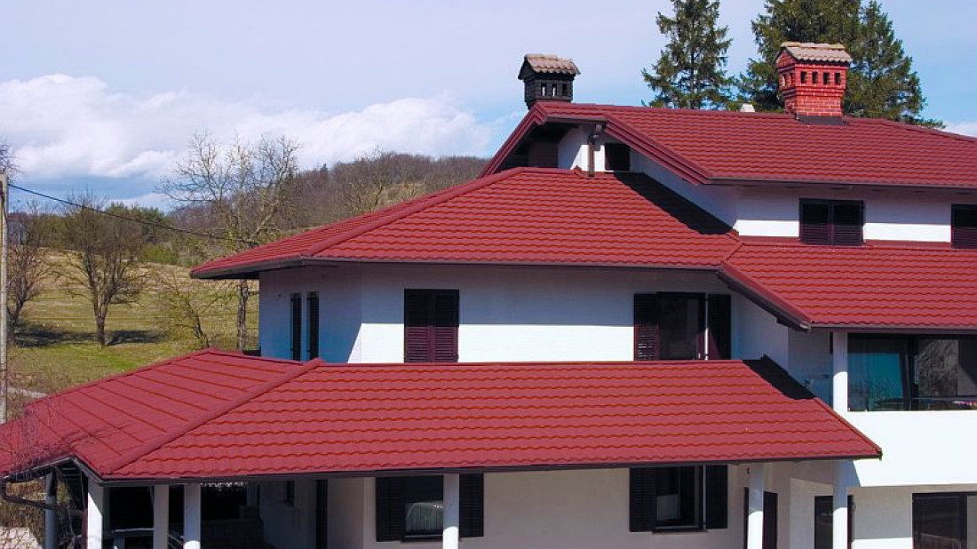 Jak wygląda procedura wymiany dachu?