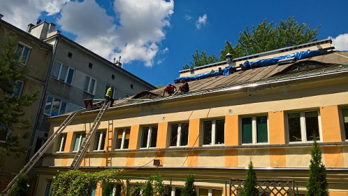 Ceramika to bez wątpienia idealny materiał dla budownictwa społecznego