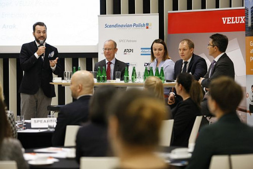 Jak wynika z najnowszego raportu Skandynawsko-Polskiej Izby Gospodarczej (SPCC) "Skandynawskie miejsce pracy", w Polsce działa ponad 2 tysiące firm ze skandynawskim kapitałem