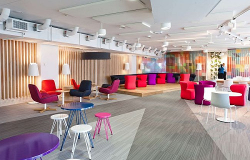 Podłogi Bolon zostały wykorzystane do aranżacji, m.in. eleganckich hoteli, biur, sklepów, a nawet szpitali