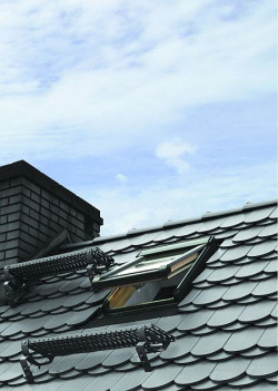 Montując wyłaz w pomieszczeniu nieużytkowym, należy także pamiętać o zachowaniu odpowiedniej wysokości