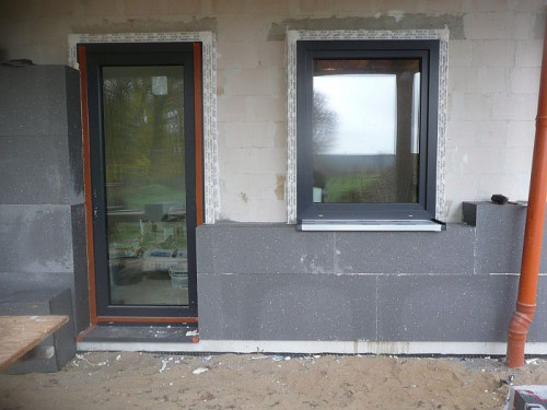 Do ocieplenia ścian wybór od razu padł na FASADĘ GRAFIT