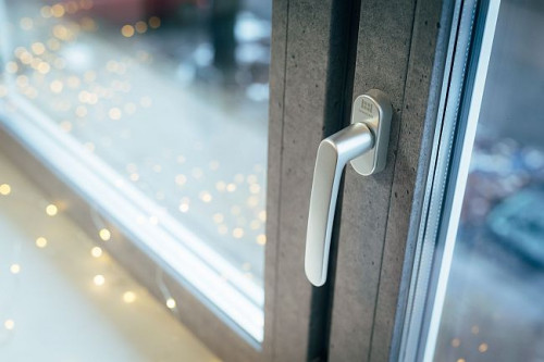 Beton architektoniczny od jakiegoś czasu króluje we wnętrzach