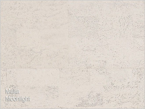 Kolejna bielona ściana, o nieco cieplejszej barwie i zdecydowanie innej, dosyć wyrównanej strukturze