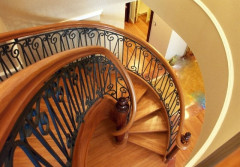 Domański: Wybieramy schody do domu