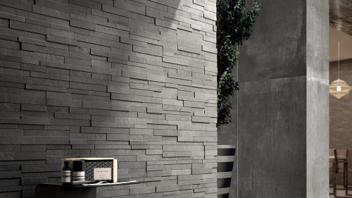 Płytki dostępne są, m.in. w różnych odcieniach brązu, szarości czy beżu