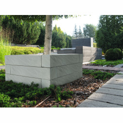 Kamienna Palisada Piedra (Libet Completto)