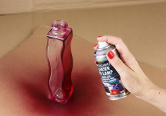 Lakiery akrylowe sposobem na kolorowe dekoracje w domu