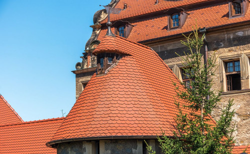 Półokrągła Karpiówka falista firmy Wienerberger