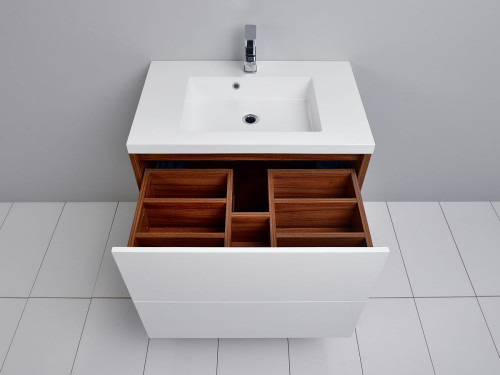 Szafka z przestronną, głęboką szufladą