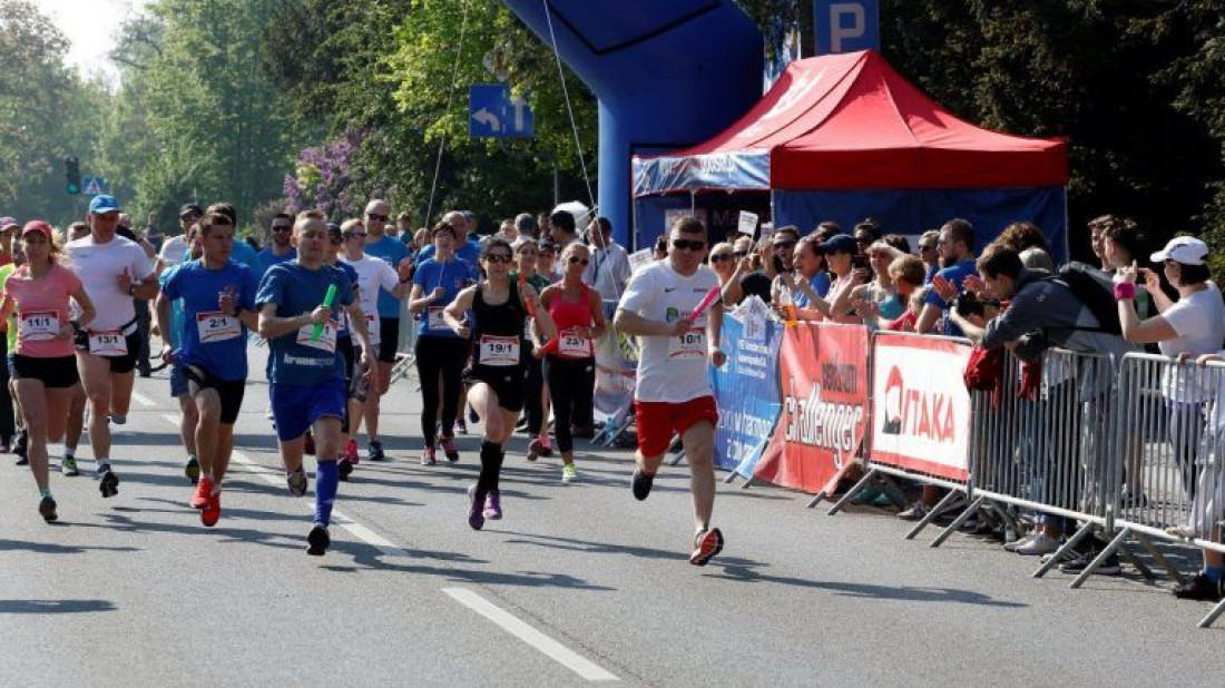 Stegu w charytatywnej sztafecie firm "Podaj dalej"