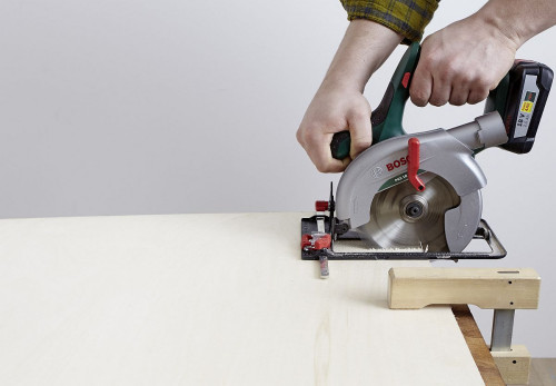 Cięcie płyty Multiplex