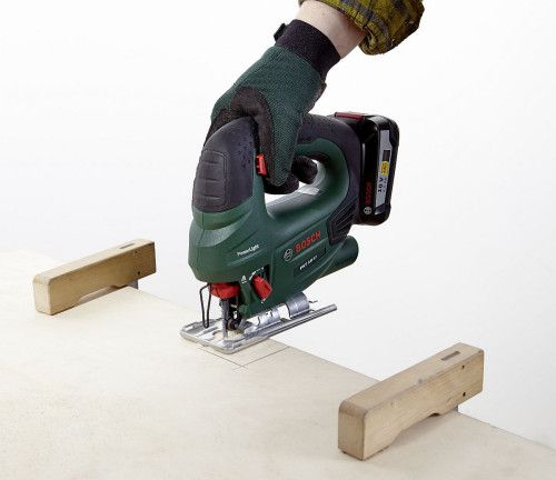 Cięcia wykonywane za pomocą wyrzynarki