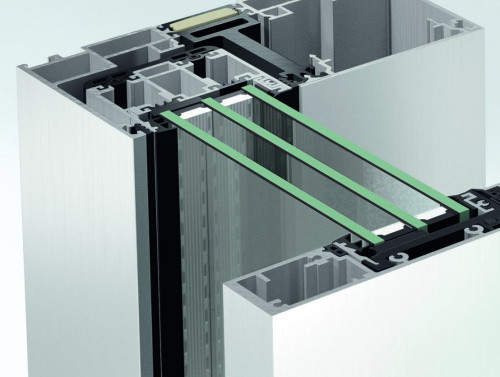 W rozwiązaniu zastosowano innowacyjną  konstrukcję, w której profil skrzydła może być ukryty w ościeżnicy