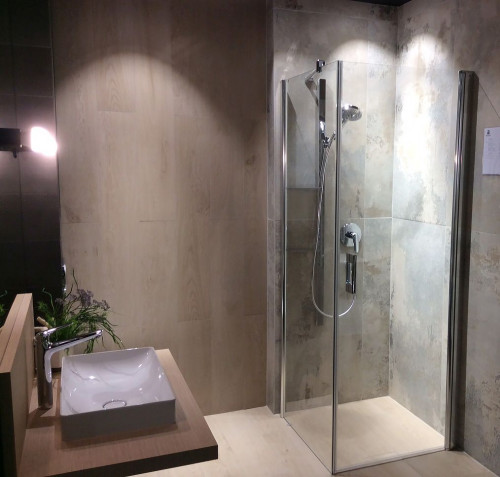 Ekspozycja w salonie łazienkowym