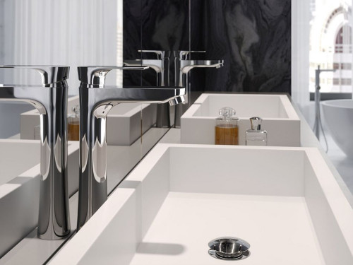 Umywalka w kształcie prosotkąta