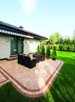 Kostka Granito na tarasie