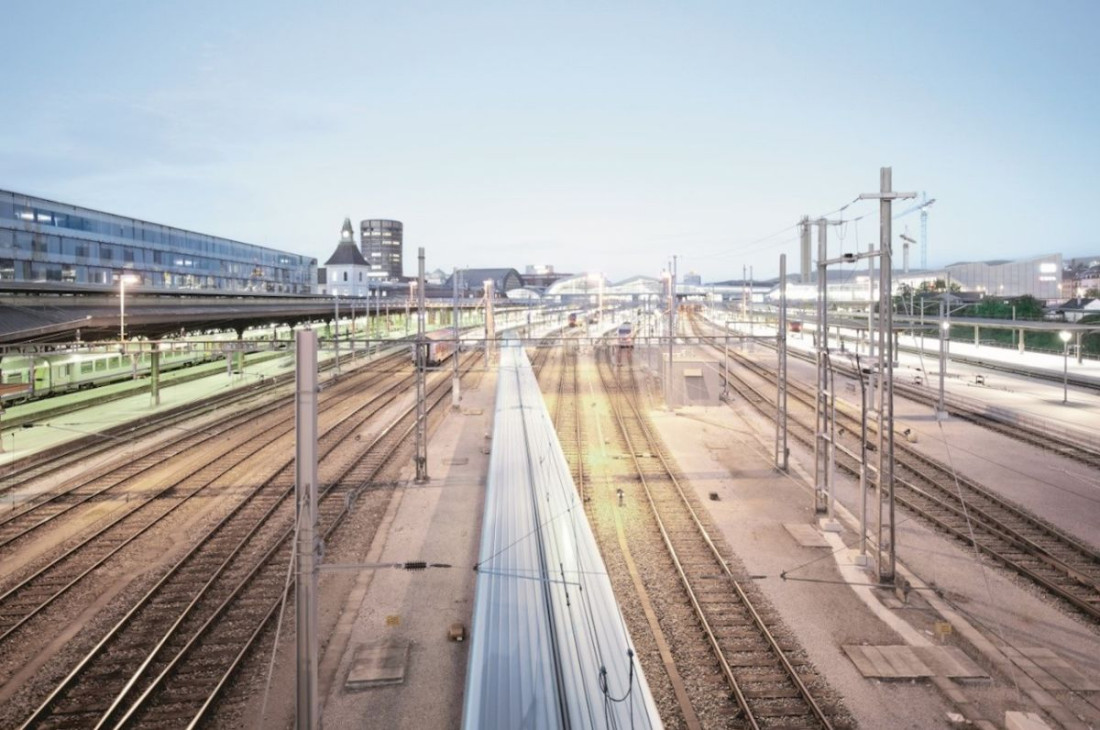 Technologie trakcyjne ABB poprawią efektywność energetyczną pociągów w aglomeracji warszawskiej