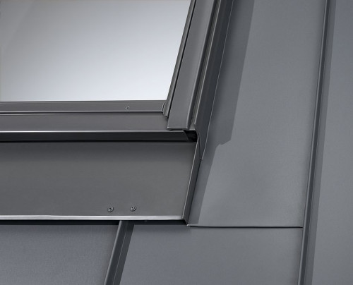Nowy kołnierz VELUX EDQ