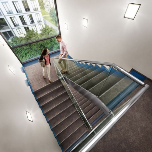 System Tronsole Schöck na klatce schodowej