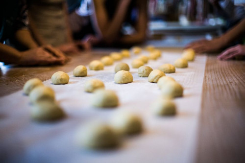 Przygotowywanie pączków