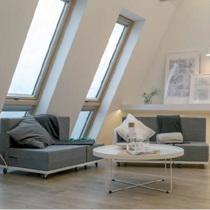 Okno o podwyższonej osi obrotu z naświetlem dolnym FDY-V Duet proSky