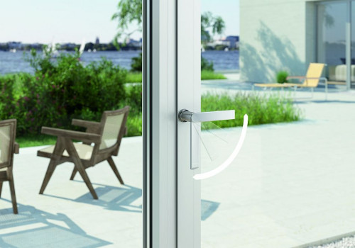 Klamka ułatwiająca otwieranie