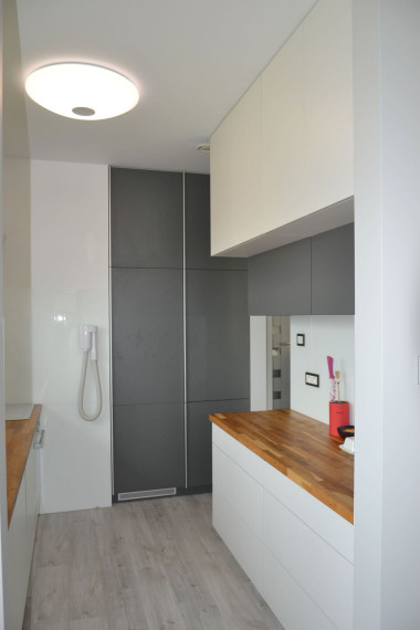 Kuchnia z dwurzędową zabudową