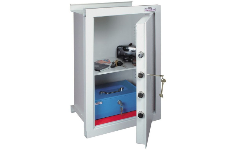 Sejf ścienny