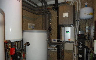 Kiedy stosować zbiornik buforowy razem z pompą ciepła NIBE?