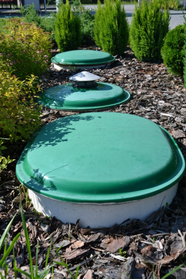 Trzykomorowy osadnik gnilny