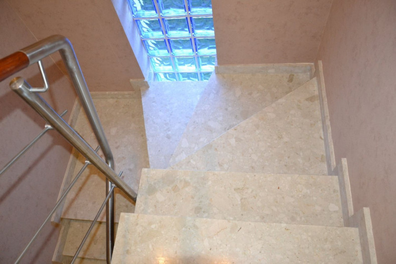 Wachlarzowy zabieg tworzy 5 schodów