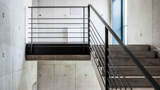 Schody z betonu architektonicznego