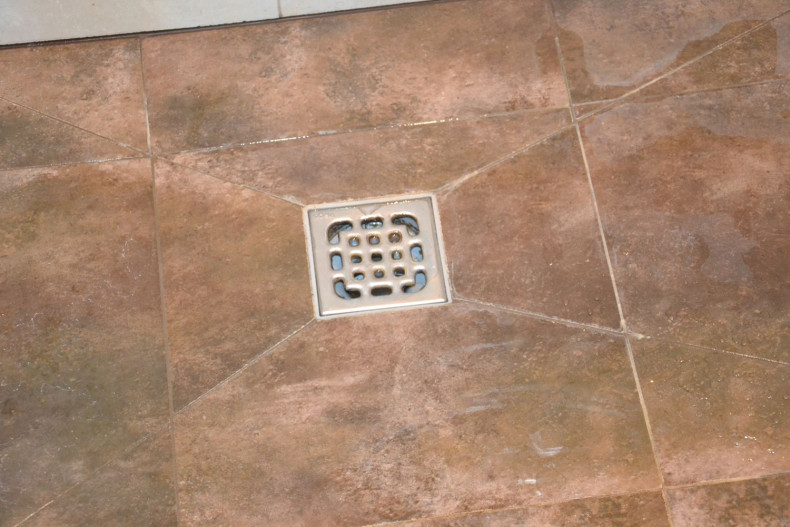 Punktowy odpływ liniowy