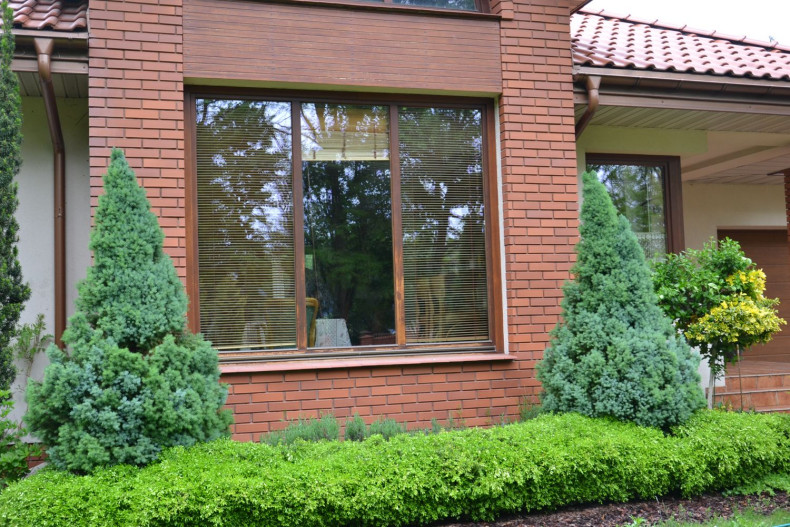 Wewnętrzne żaluzje z drewna