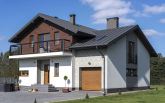 Dlaczego warto rozważyć wybranie pokrycia blaszanego na rąbek stojący?