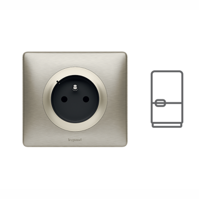 Celiane with NETATMO Gniazdo connected